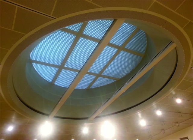 新加坡烏節路商場吊頂鋁板